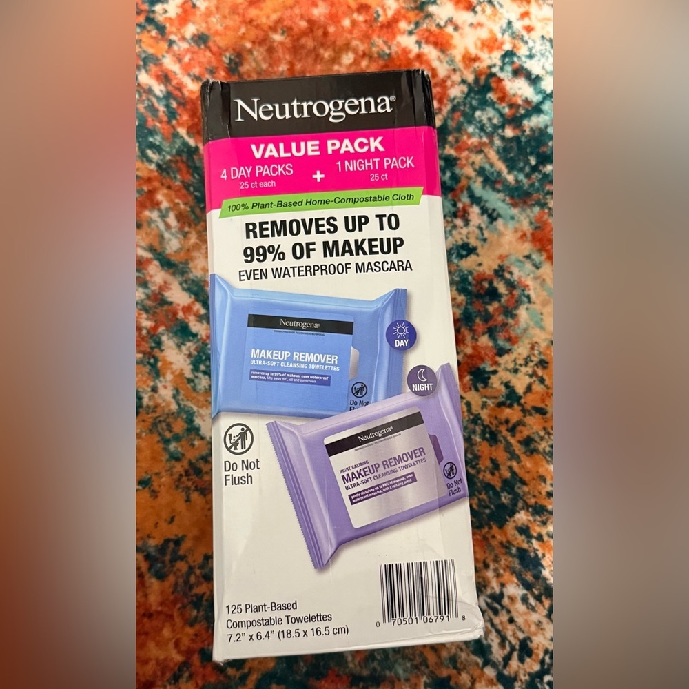 Neutrogena Ultra Soft Makeup Remover Towelettes 125 Ct Triple Emollient